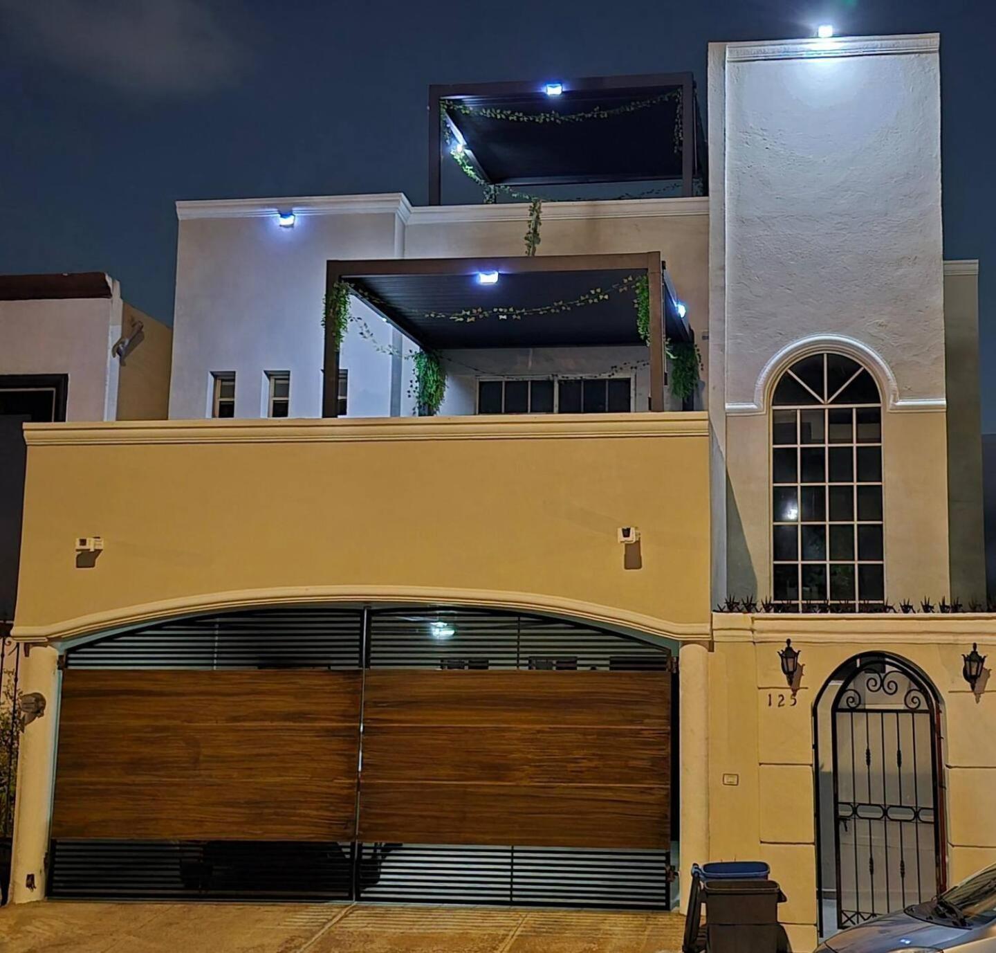 La Casa Rosa Monterrey Villa Kültér fotó